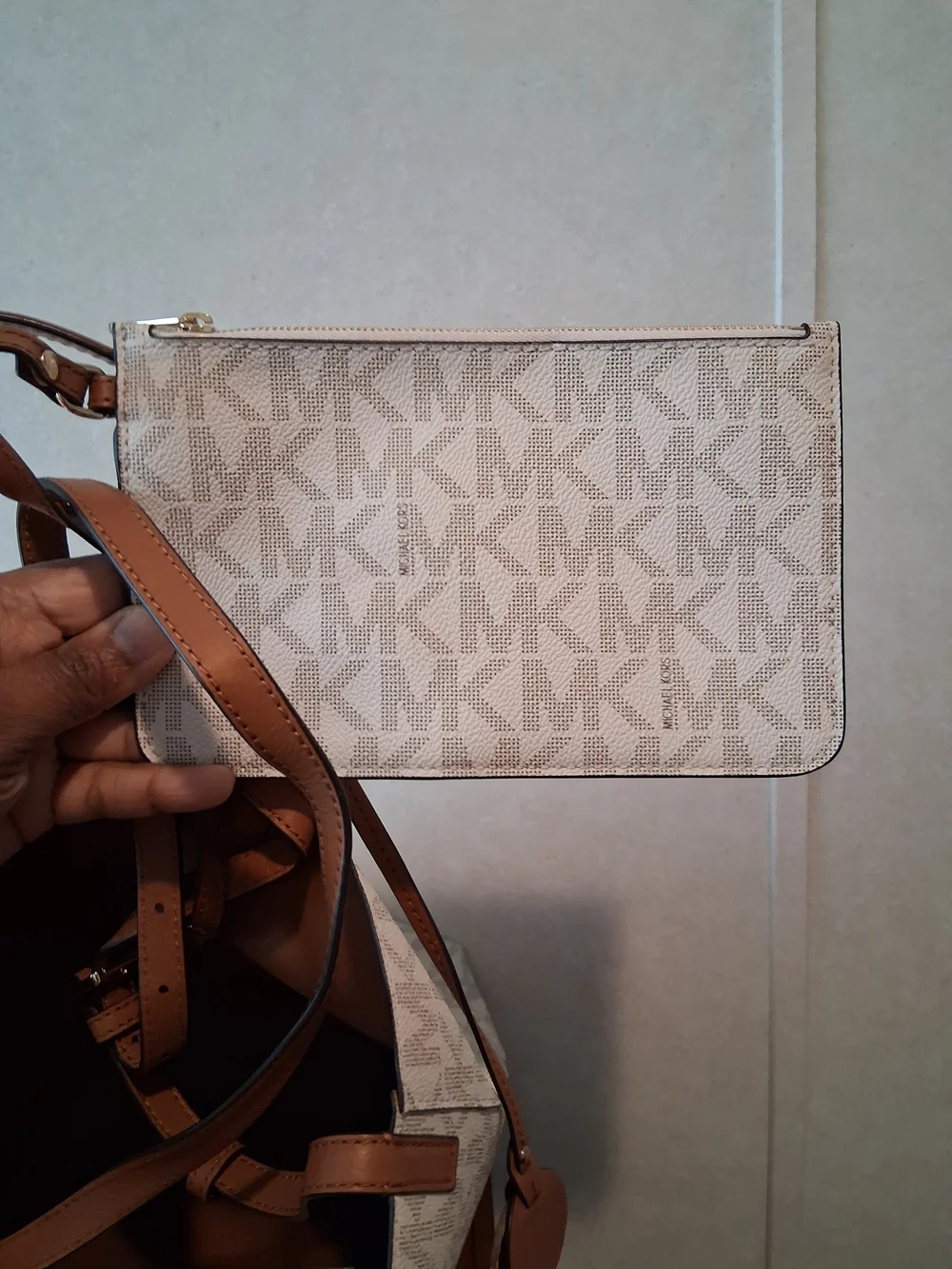 Michael Kors Beige Logo Tote Bag with Brown Trim With ATTACHED WALLET - Picture 6 of 8